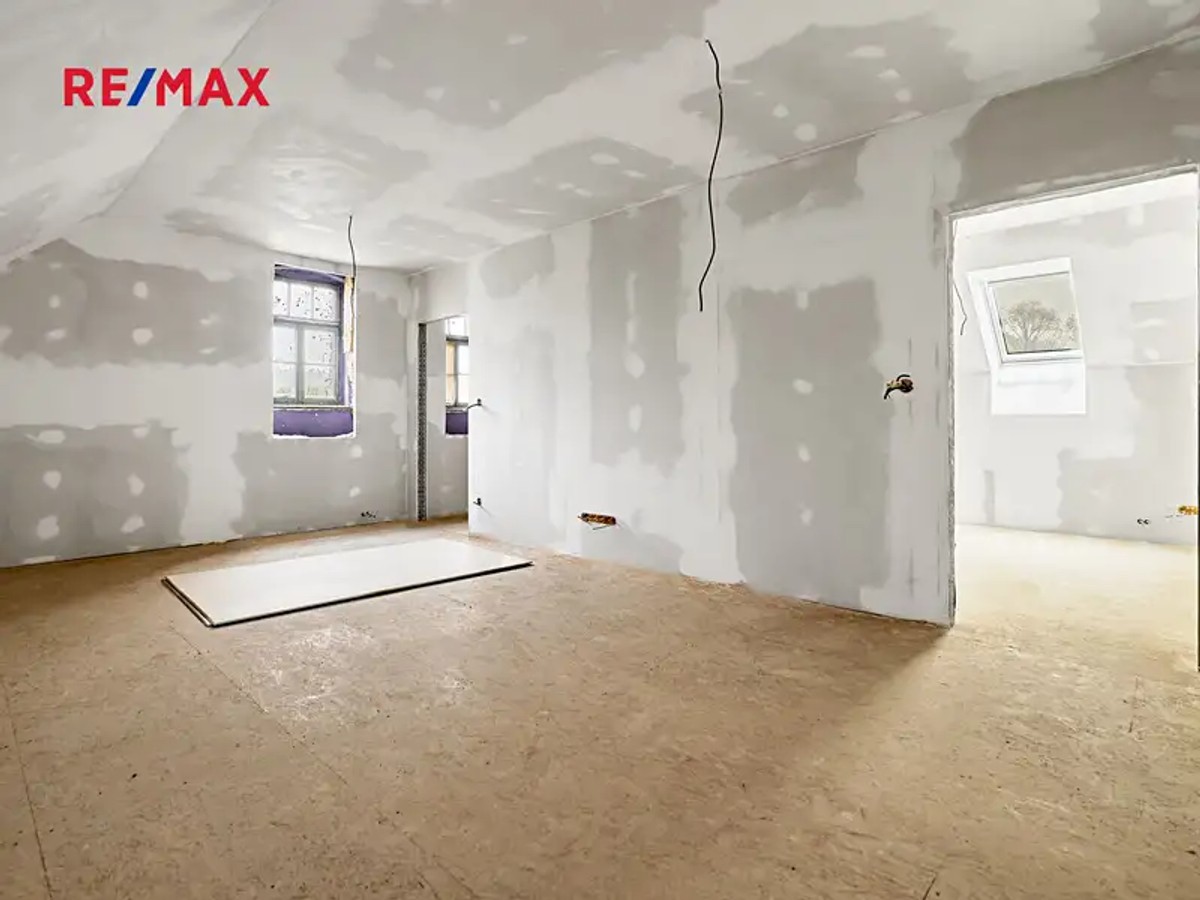 Prodej domu 302 m², pozemek 831 m²
