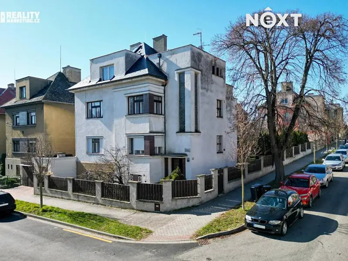 Prodej bytu 4+kk 151 m²