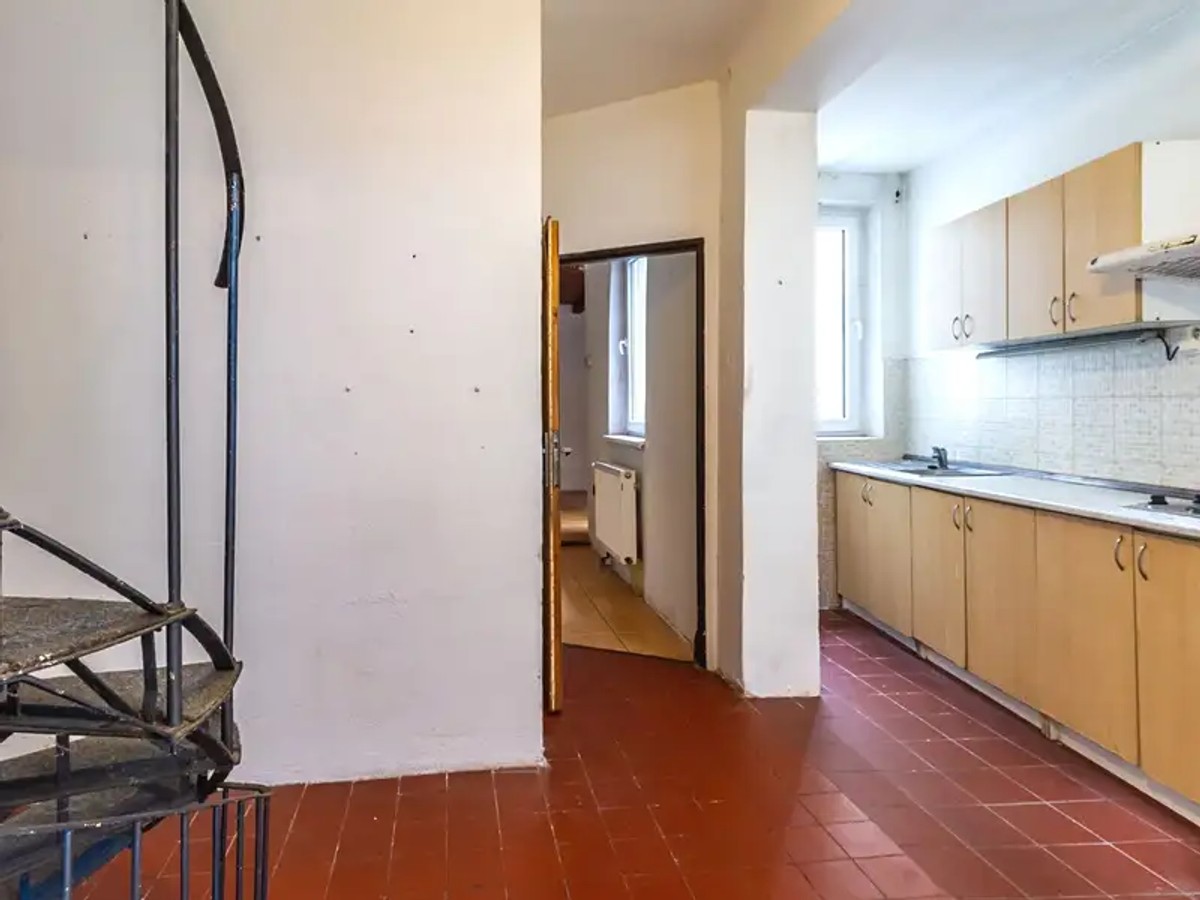 Prodej domu 220 m², pozemek 142 m²
