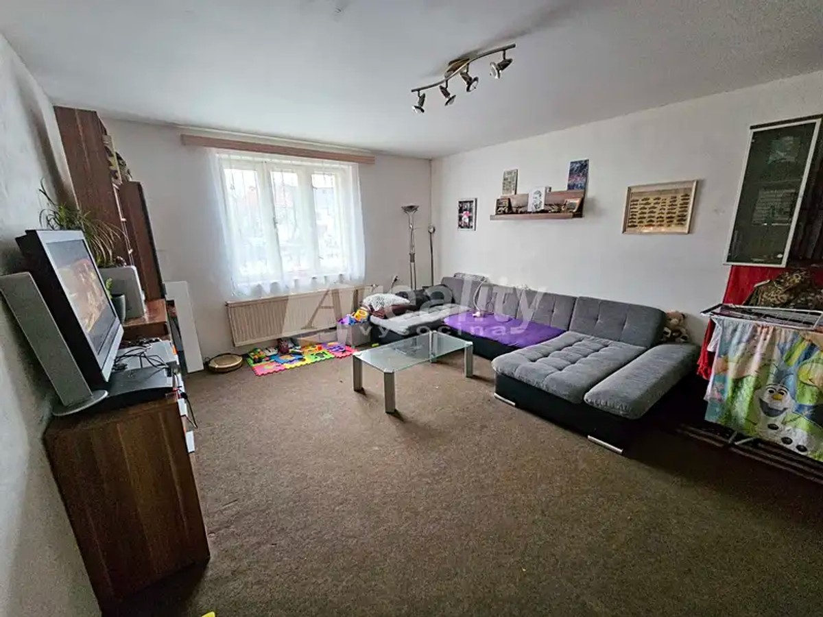 Prodej zemědělské usedlosti 320 m², pozemek 2468 m²