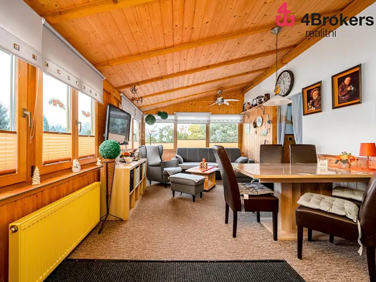 Prodej domu 250 m², pozemek 2816 m²