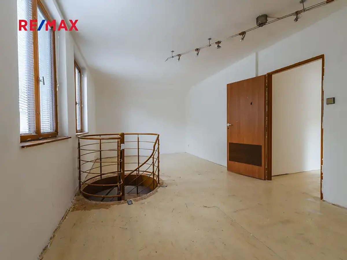 Prodej bytu 5+1 114 m²