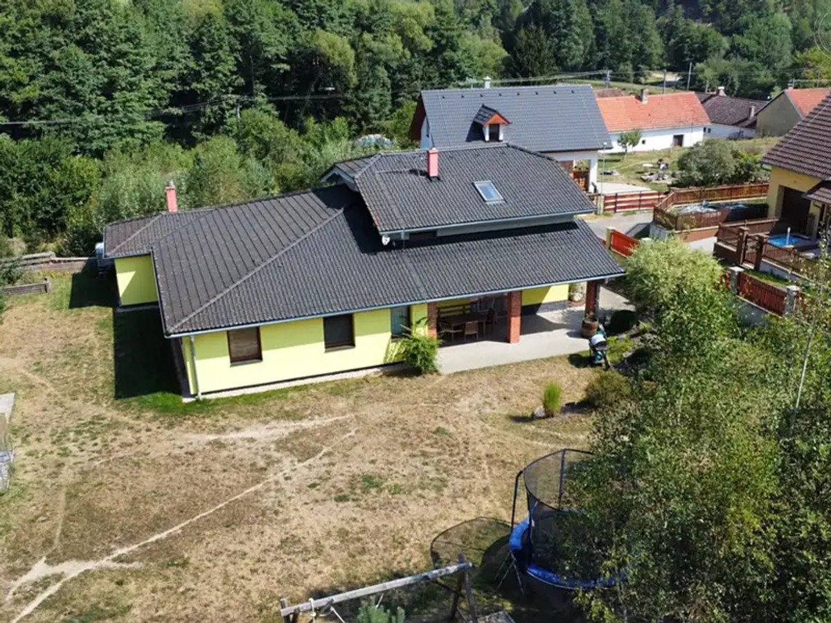 Prodej domu 131 m², pozemek 869 m²