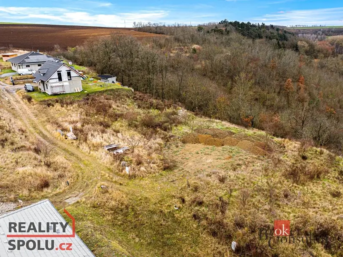Prodej stavebního pozemku 875 m²