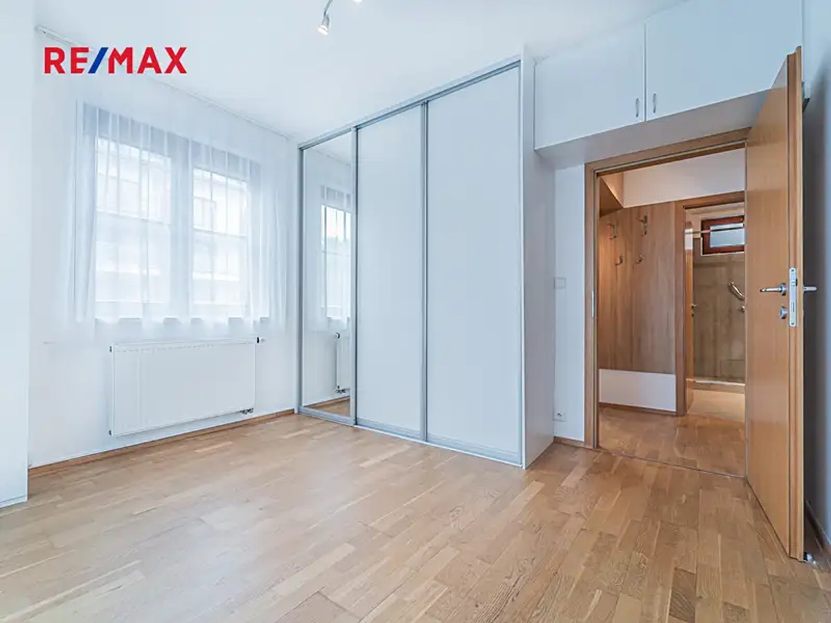 Prodej bytu 3+kk 60 m²