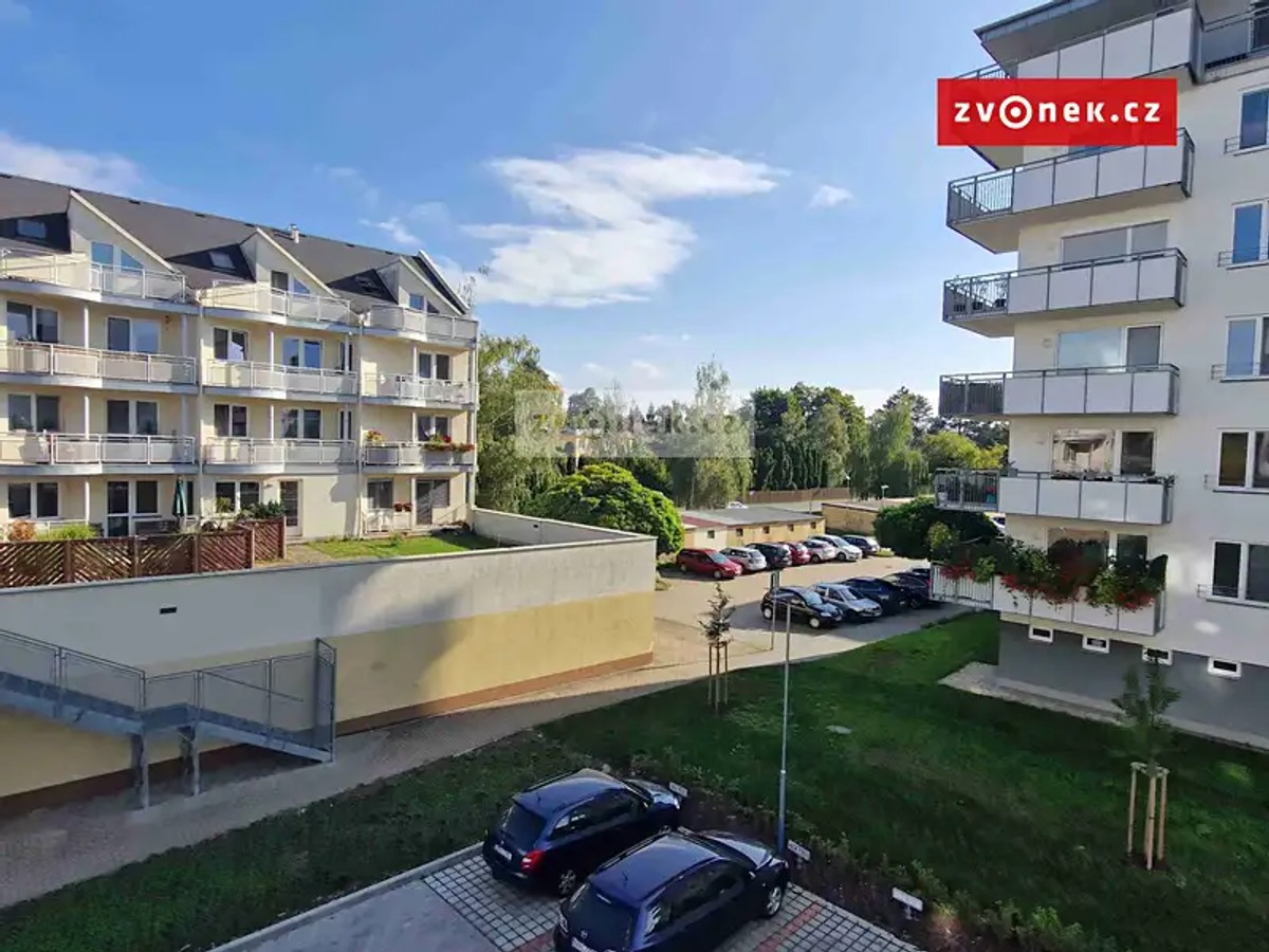 Prodej bytu 4+kk 93 m²
