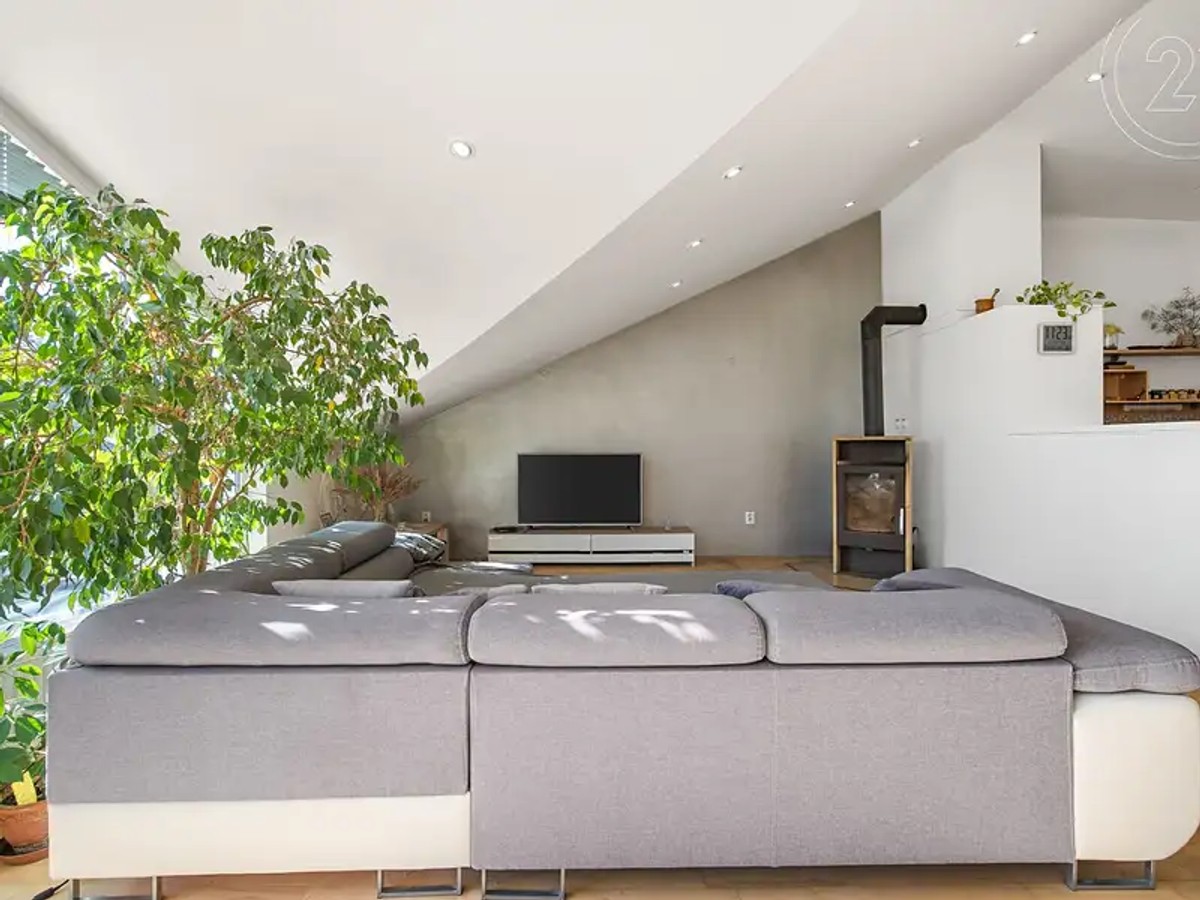 Prodej bytu 4+kk 145 m²