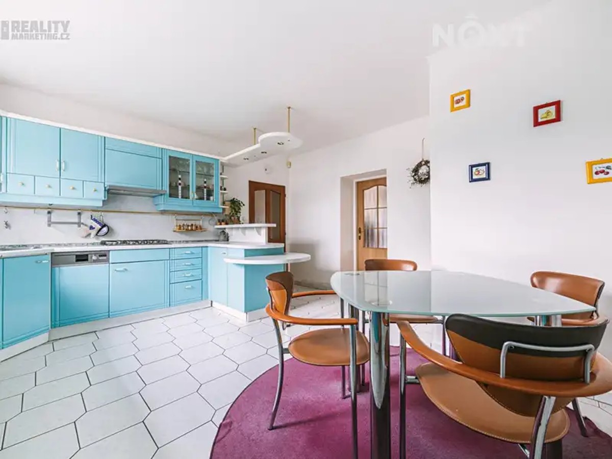 Prodej domu 396 m², pozemek 1682 m²
