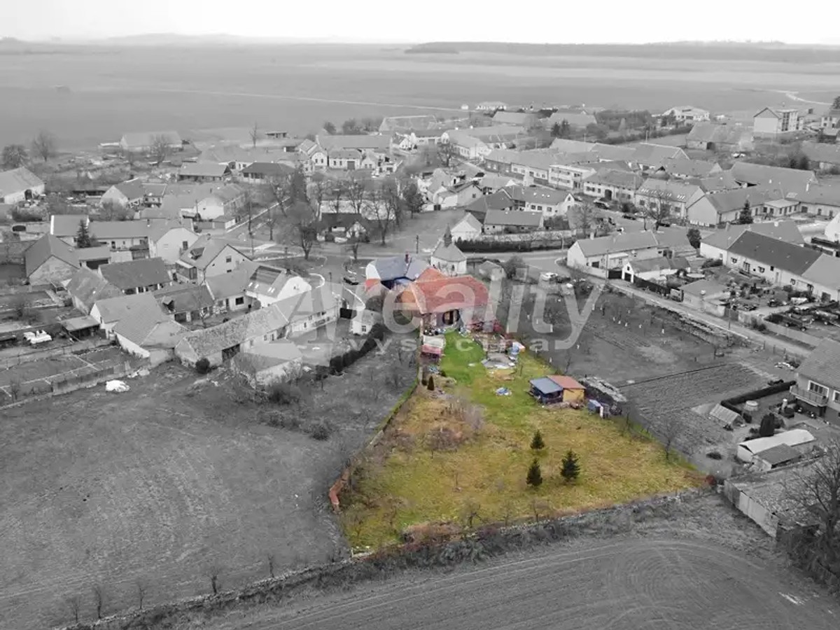 Prodej zemědělské usedlosti 320 m², pozemek 2468 m²