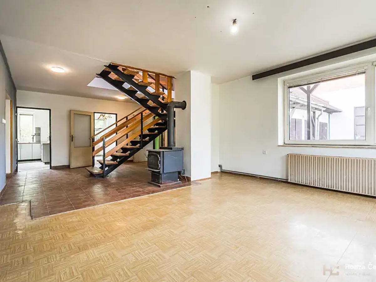 Prodej domu 264 m², pozemek 4539 m²