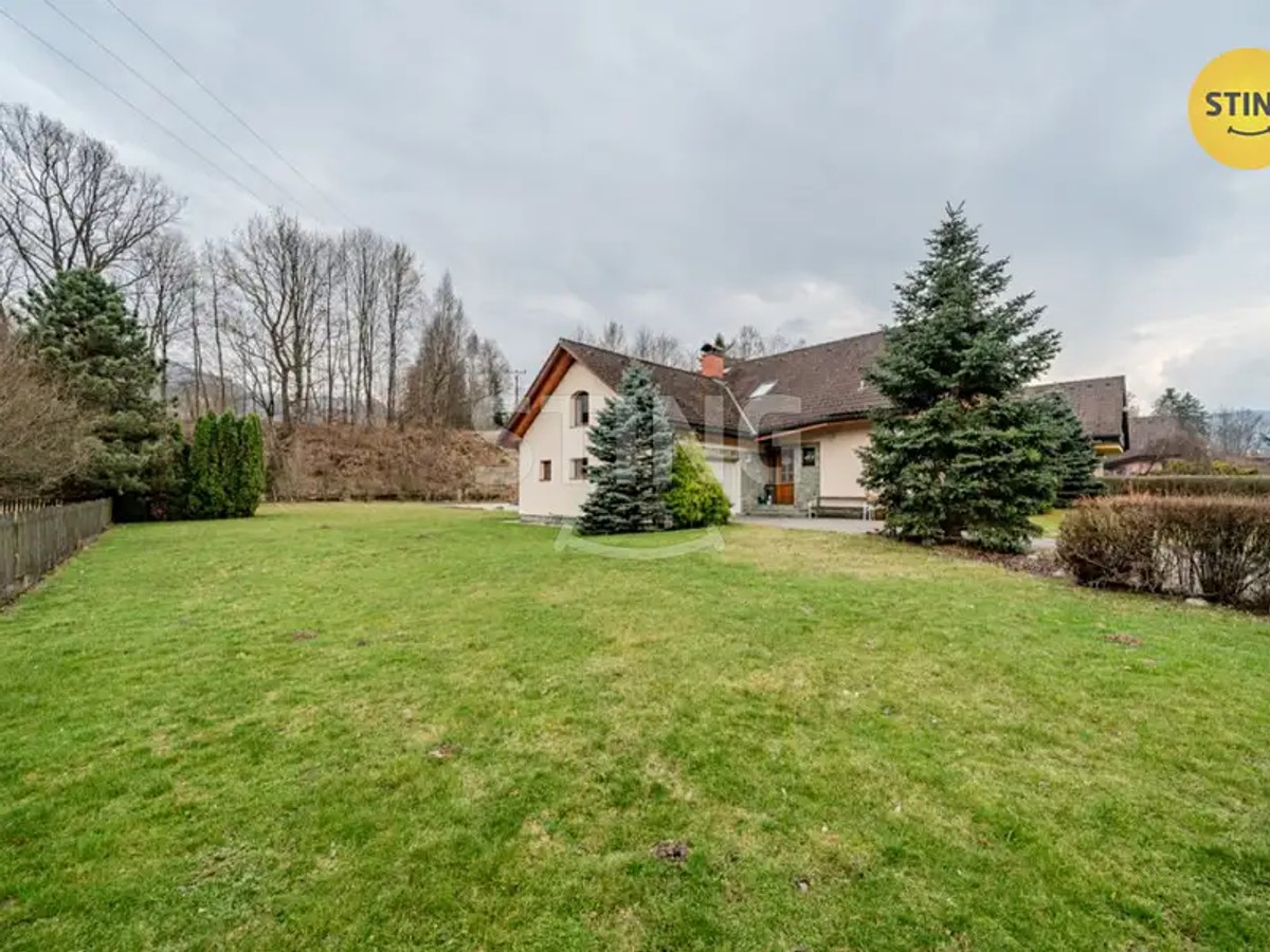 Prodej domu 240 m², pozemek 2035 m²