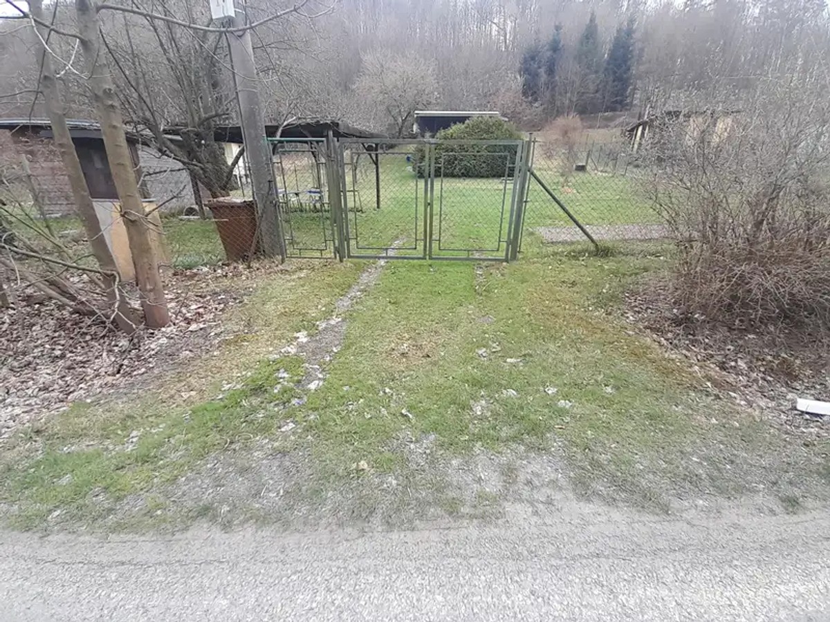 Prodej chaty 40 m², pozemek 880 m²