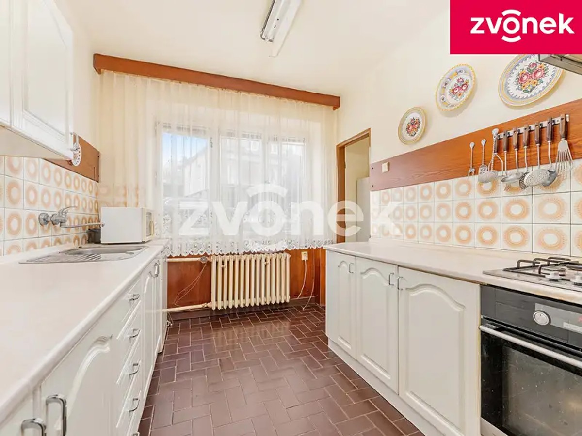 Prodej vily 250 m², pozemek 785 m²