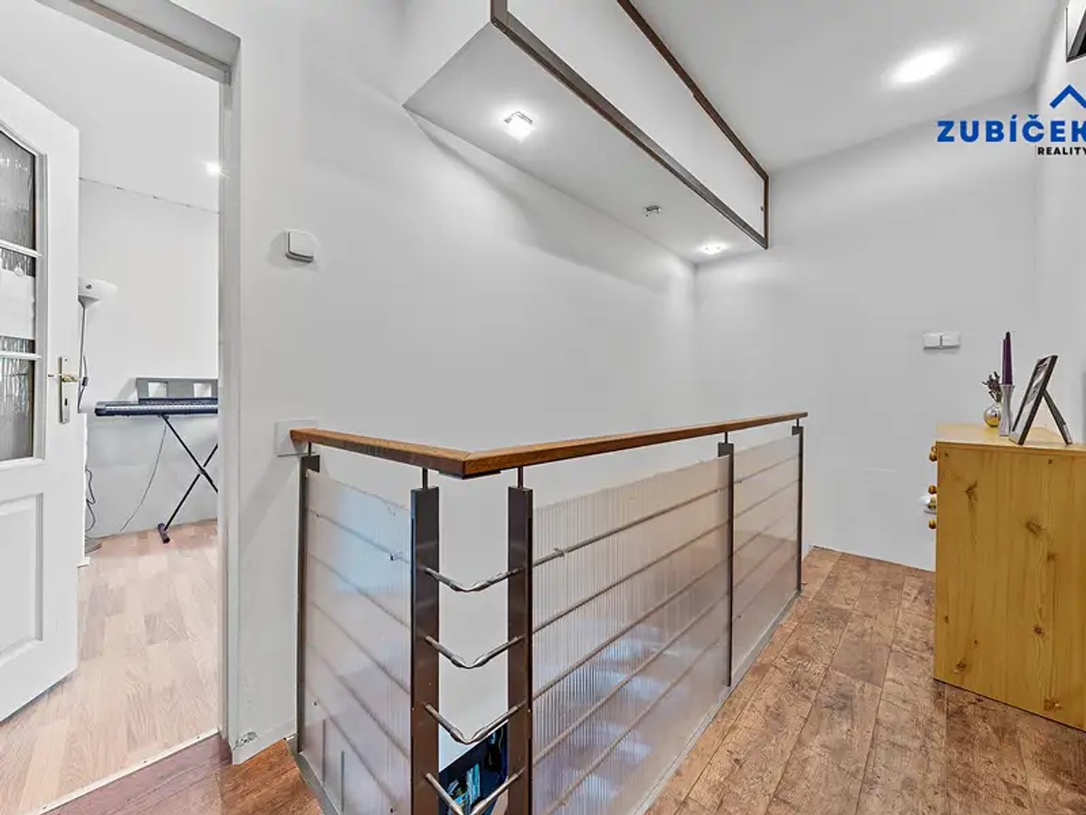 Prodej domu 100 m², pozemek 39 m²