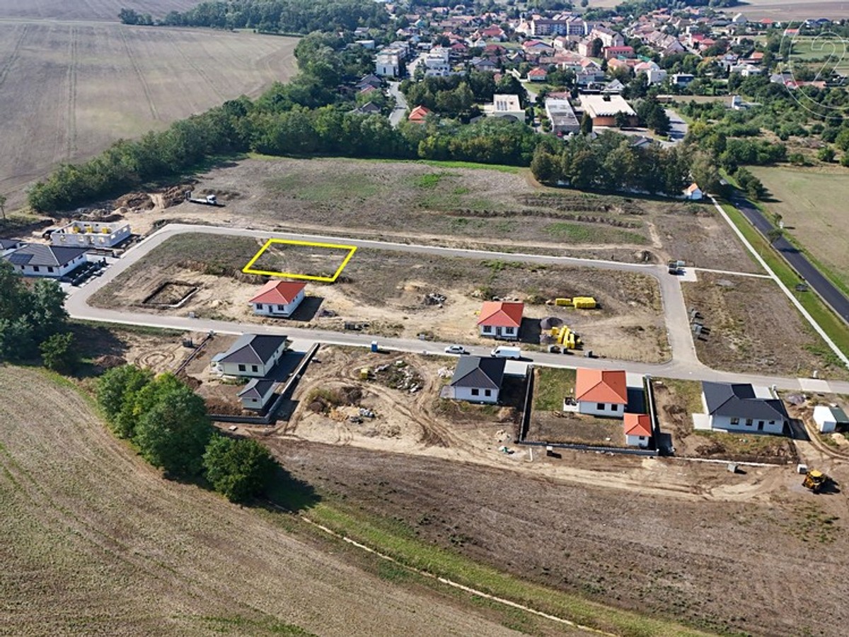 Prodej stavebního pozemku 805 m²