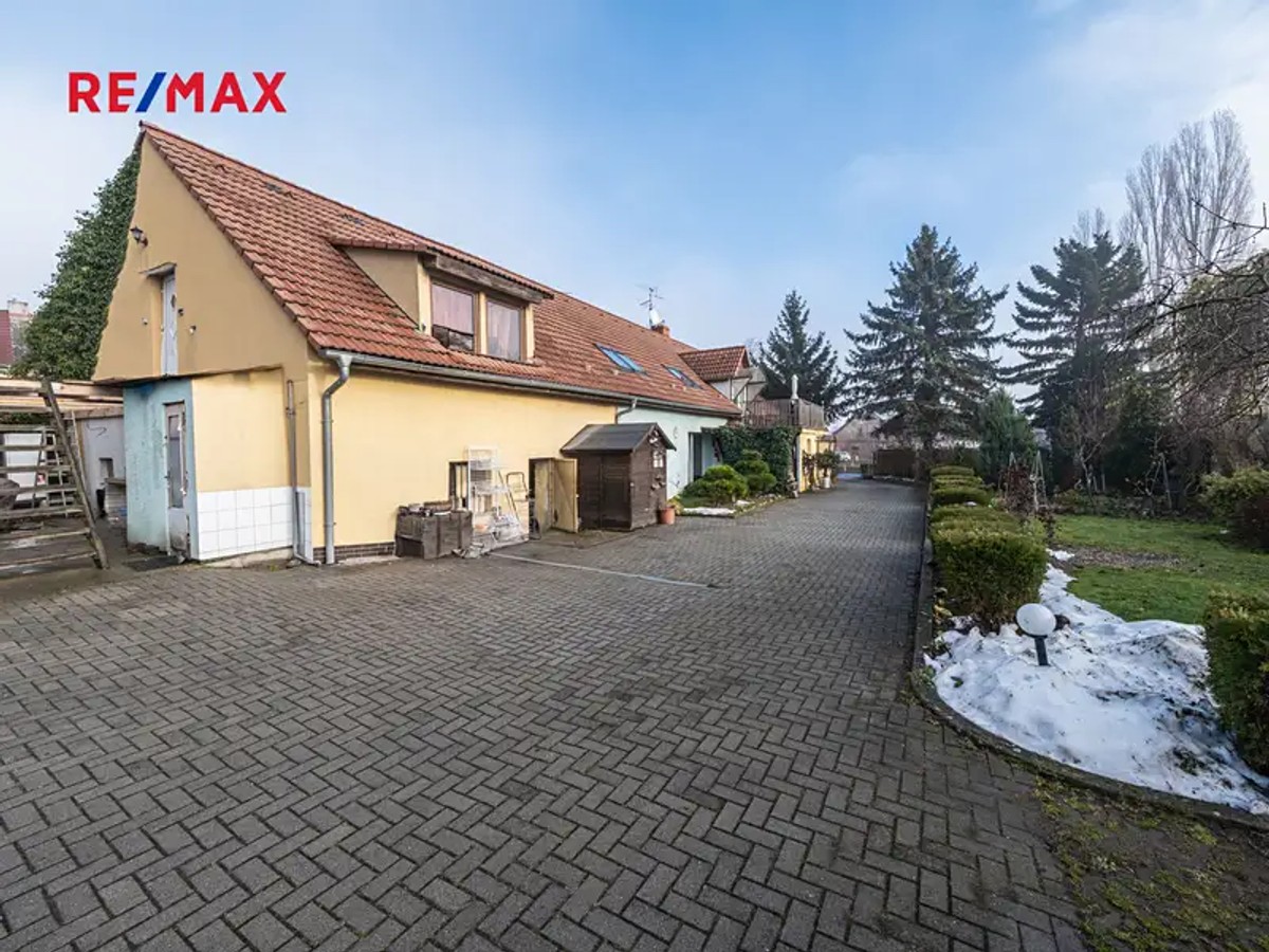 Prodej domu 350 m², pozemek 1872 m²