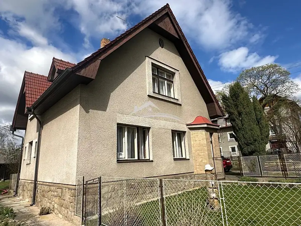 Prodej chalupy 140 m², pozemek 852 m²
