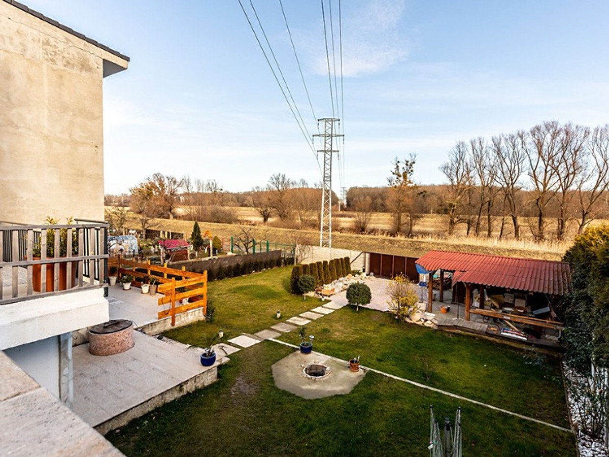 Prodej domu 414 m², pozemek 699 m²
