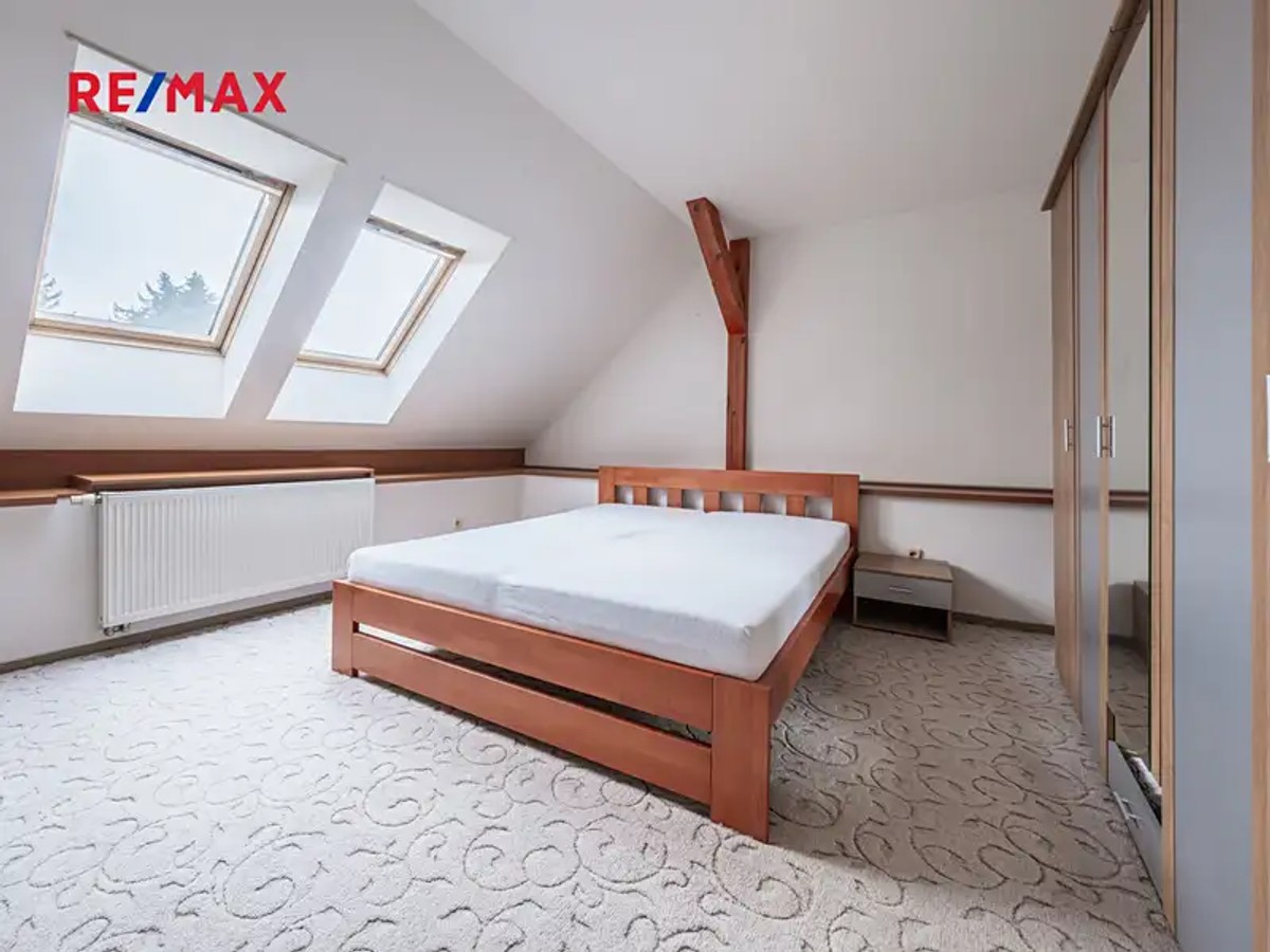 Prodej domu 350 m², pozemek 1872 m²