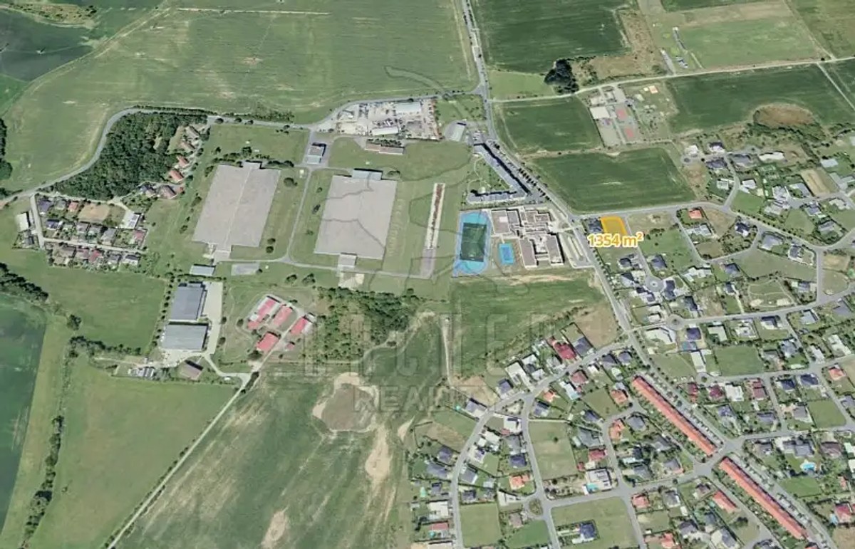 Prodej stavebního pozemku 1354 m²