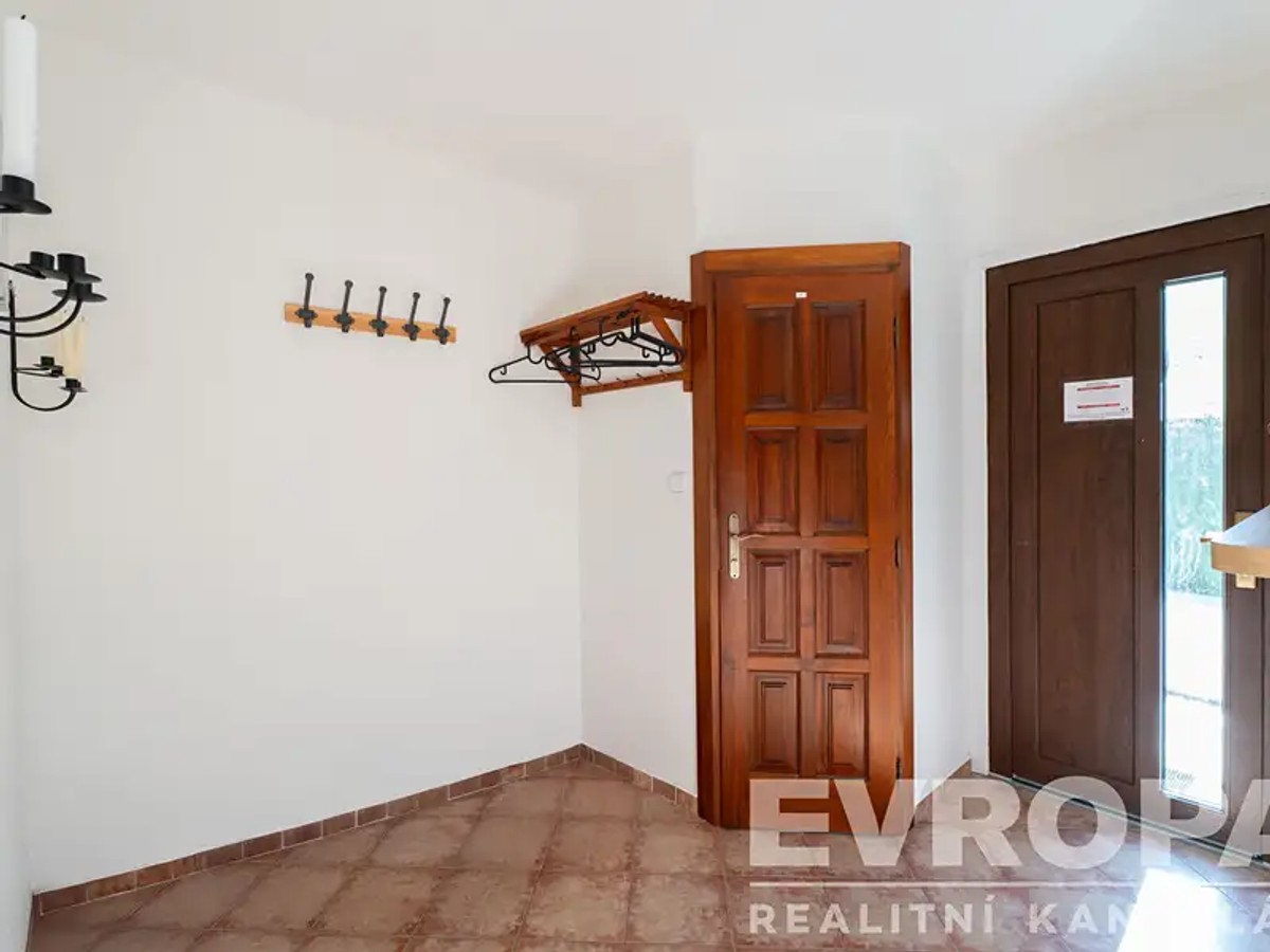 Prodej domu 245 m², pozemek 170 m²