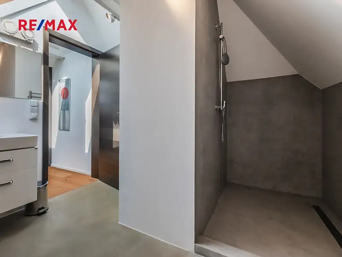 Prodej domu 285 m², pozemek 657 m²