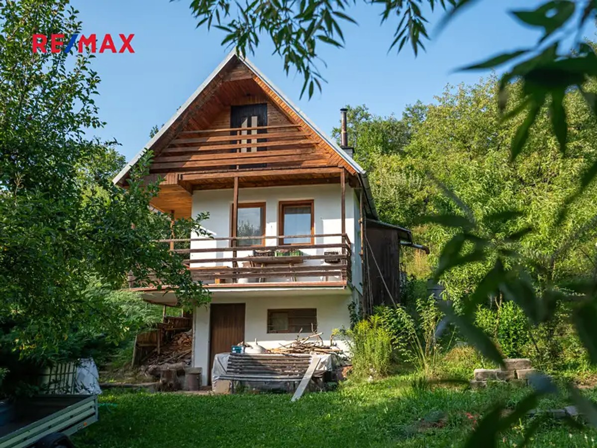 Prodej stavebního pozemku 1540 m²