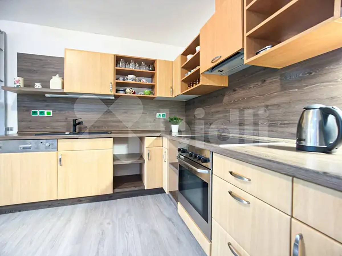 Prodej domu 300 m², pozemek 1690 m²