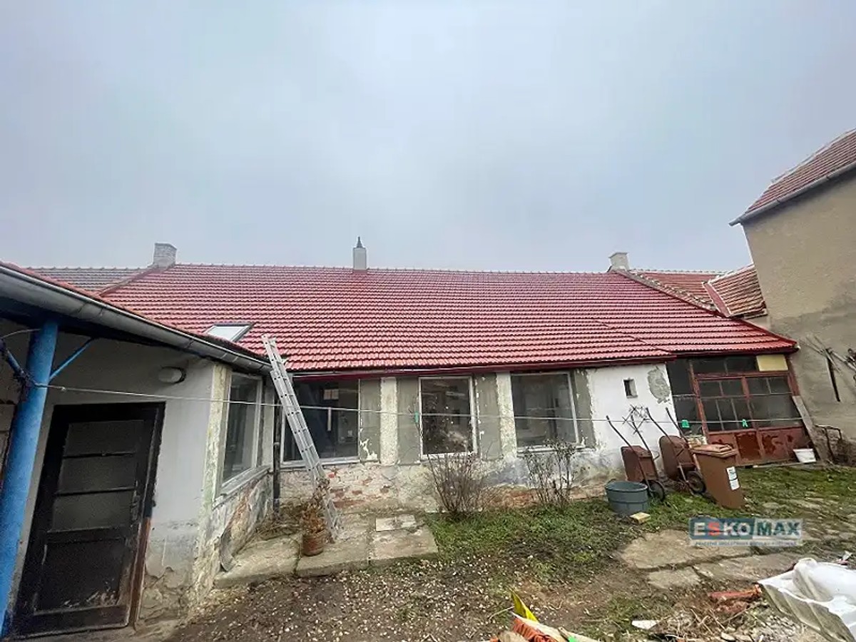 Prodej domu 300 m², pozemek 688 m²