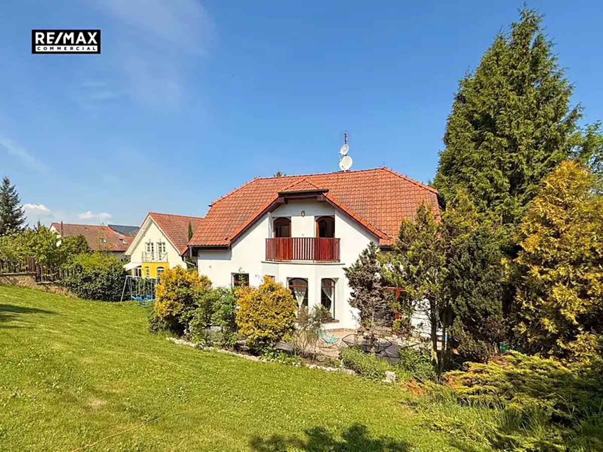 Prodej domu 347 m², pozemek 963 m²