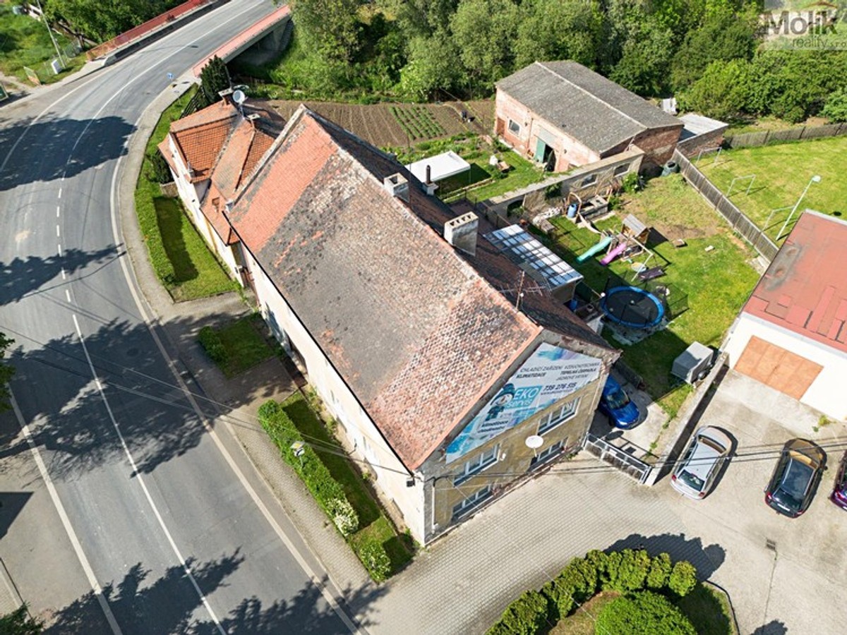 Prodej domu 765 m², pozemek 552 m²