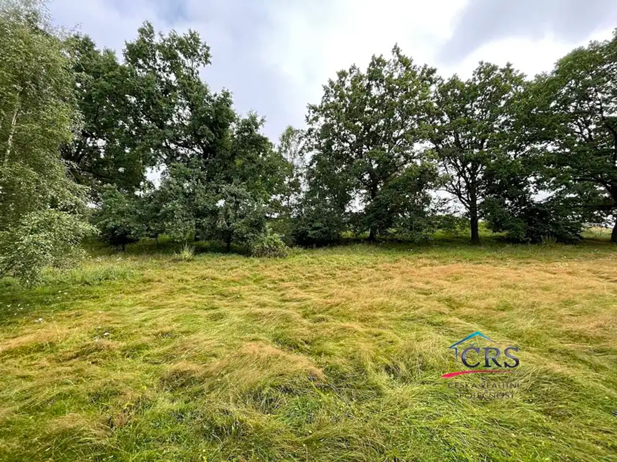 Prodej stavebního pozemku 1595 m²