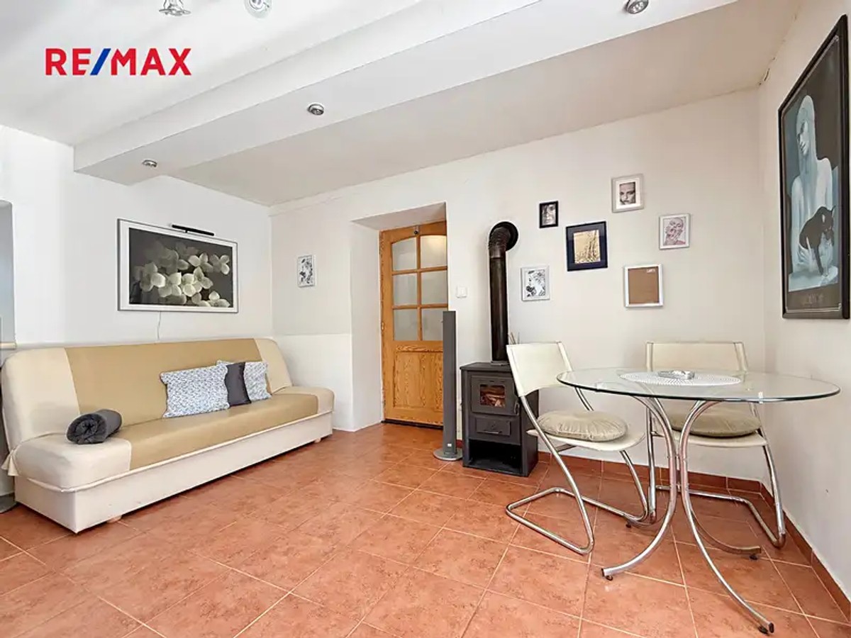 Prodej domu 53 m², pozemek 1212 m²
