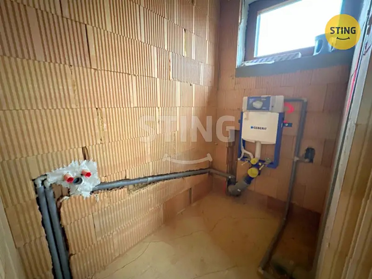 Prodej domu 285 m², pozemek 1323 m²
