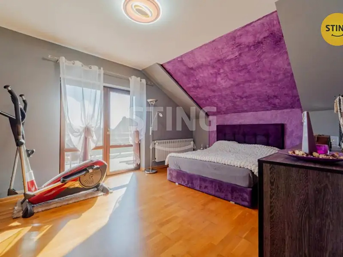 Prodej domu 215 m², pozemek 2159 m²