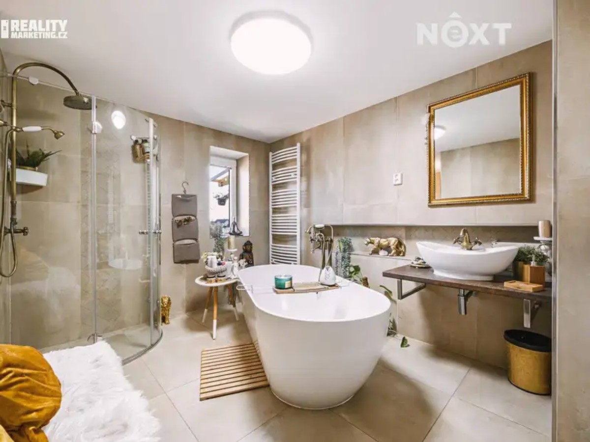Prodej domu 396 m², pozemek 1682 m²