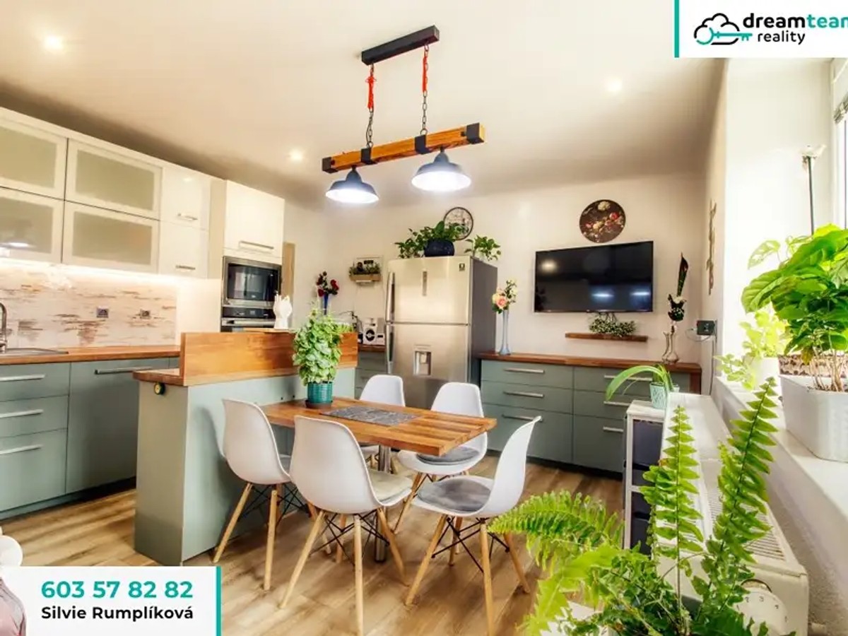 Prodej domu 290 m², pozemek 540 m²