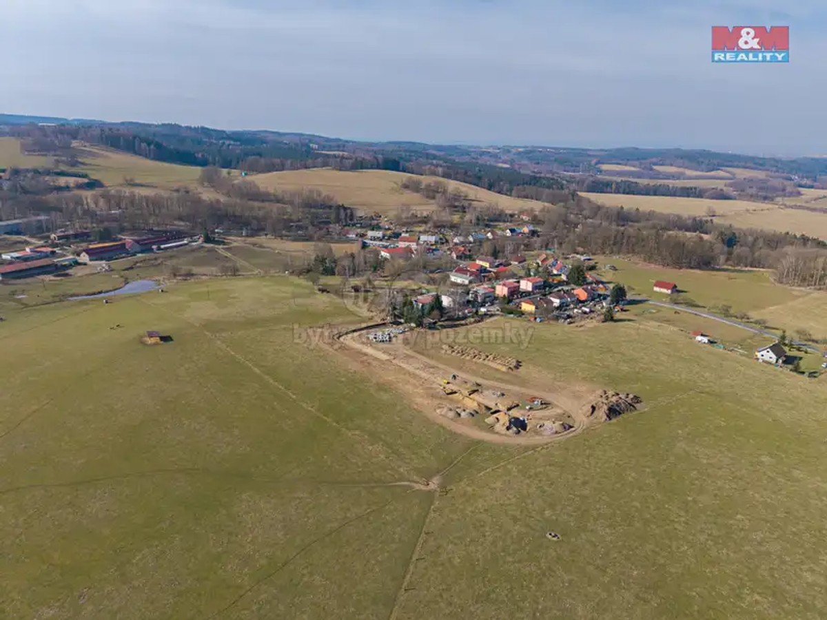 Prodej stavebního pozemku 957 m²