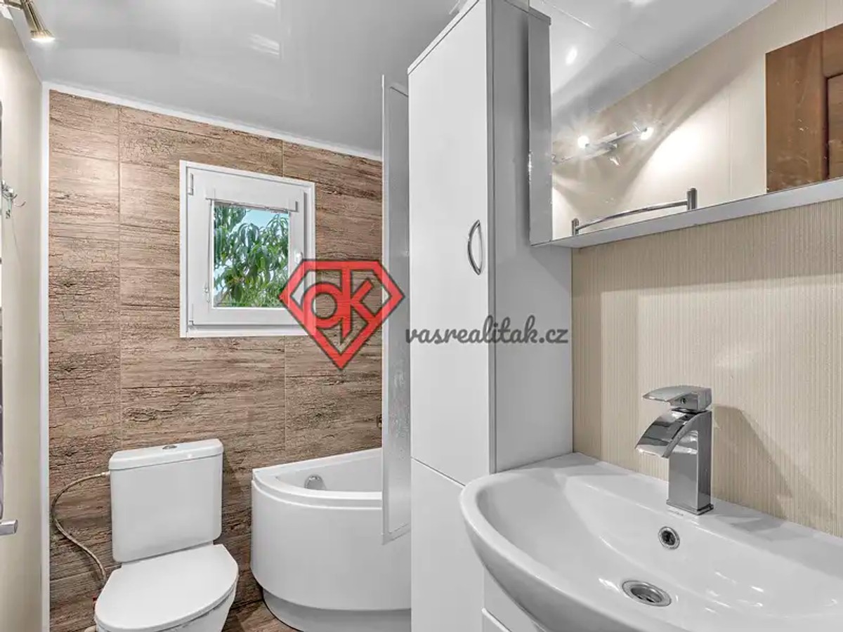 Prodej domu 42 m², pozemek 598 m²