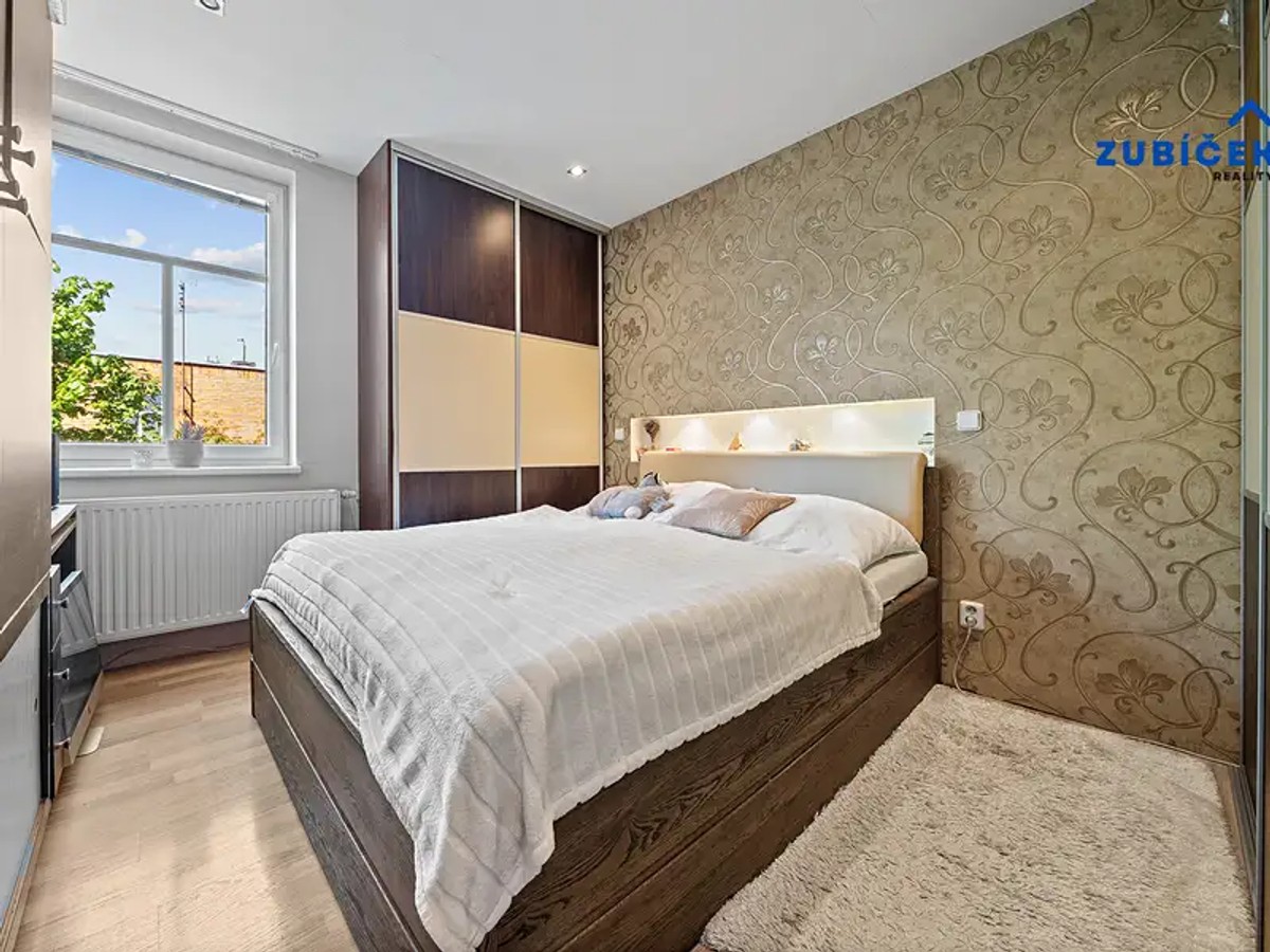 Prodej domu 100 m², pozemek 39 m²
