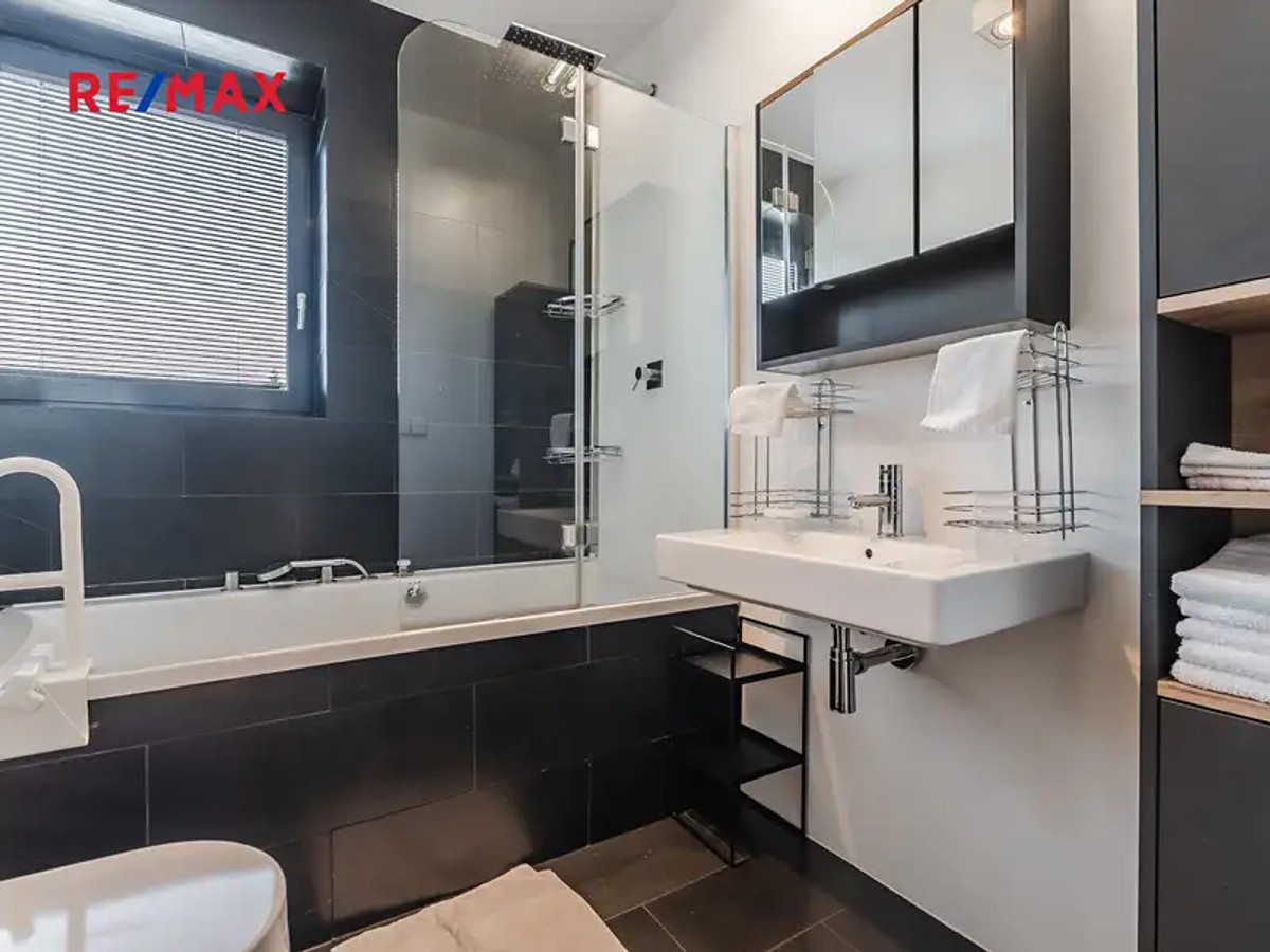 Prodej domu 285 m², pozemek 657 m²