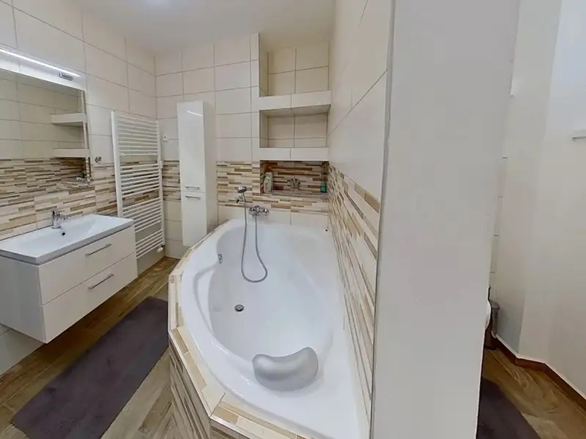 Prodej bytu 2+1 60 m²