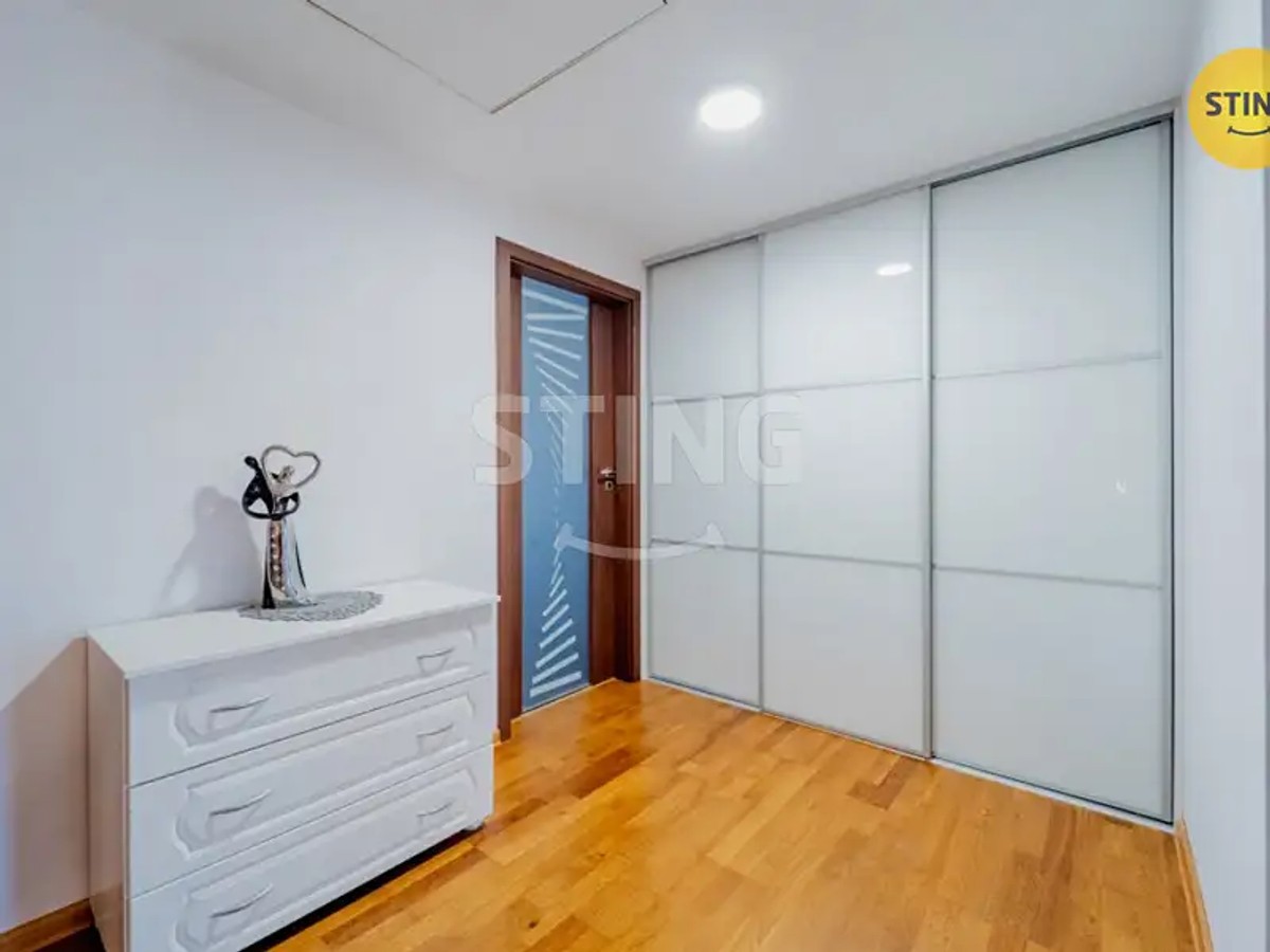 Prodej domu 215 m², pozemek 2159 m²