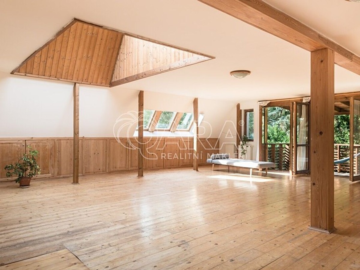 Prodaný dům 270 m², pozemek 908 m²