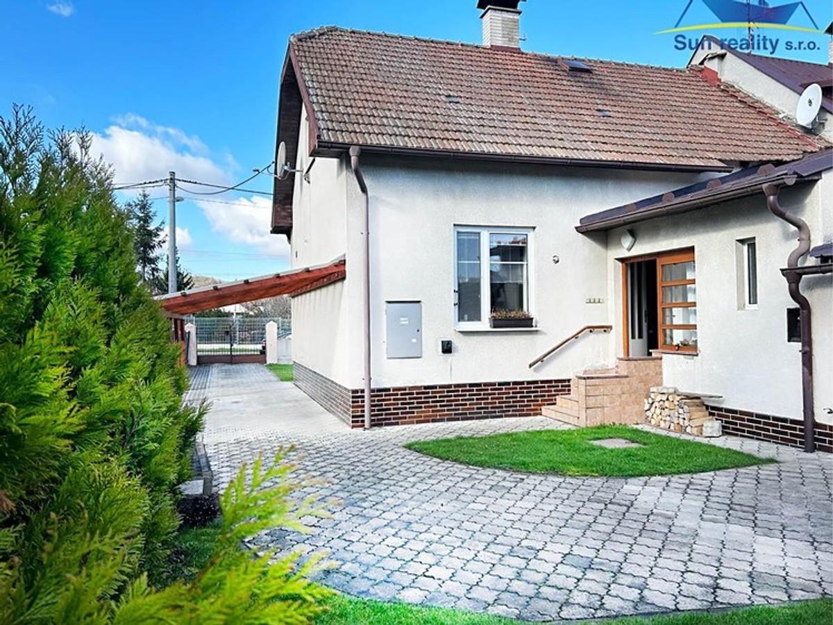 Prodej vily 130 m², pozemek 900 m²