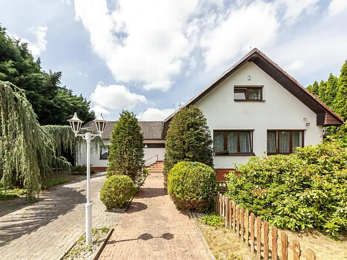 Prodej domu 450 m², pozemek 1292 m²