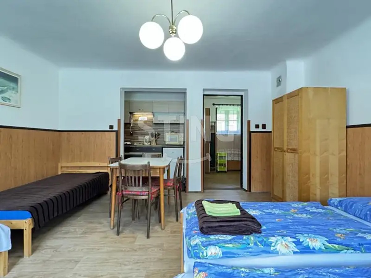 Prodej domu 250 m², pozemek 1306 m²