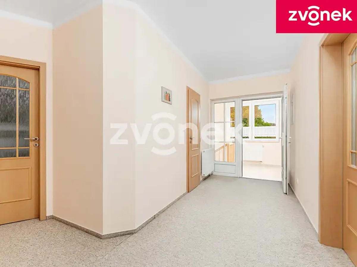 Prodej vily 218 m², pozemek 531 m²