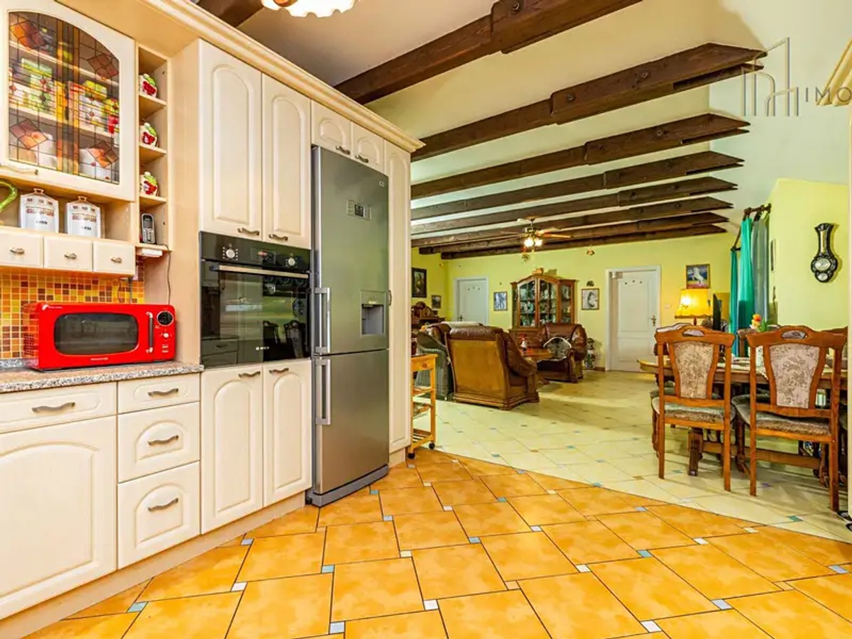 Prodej domu 308 m², pozemek 1634 m²