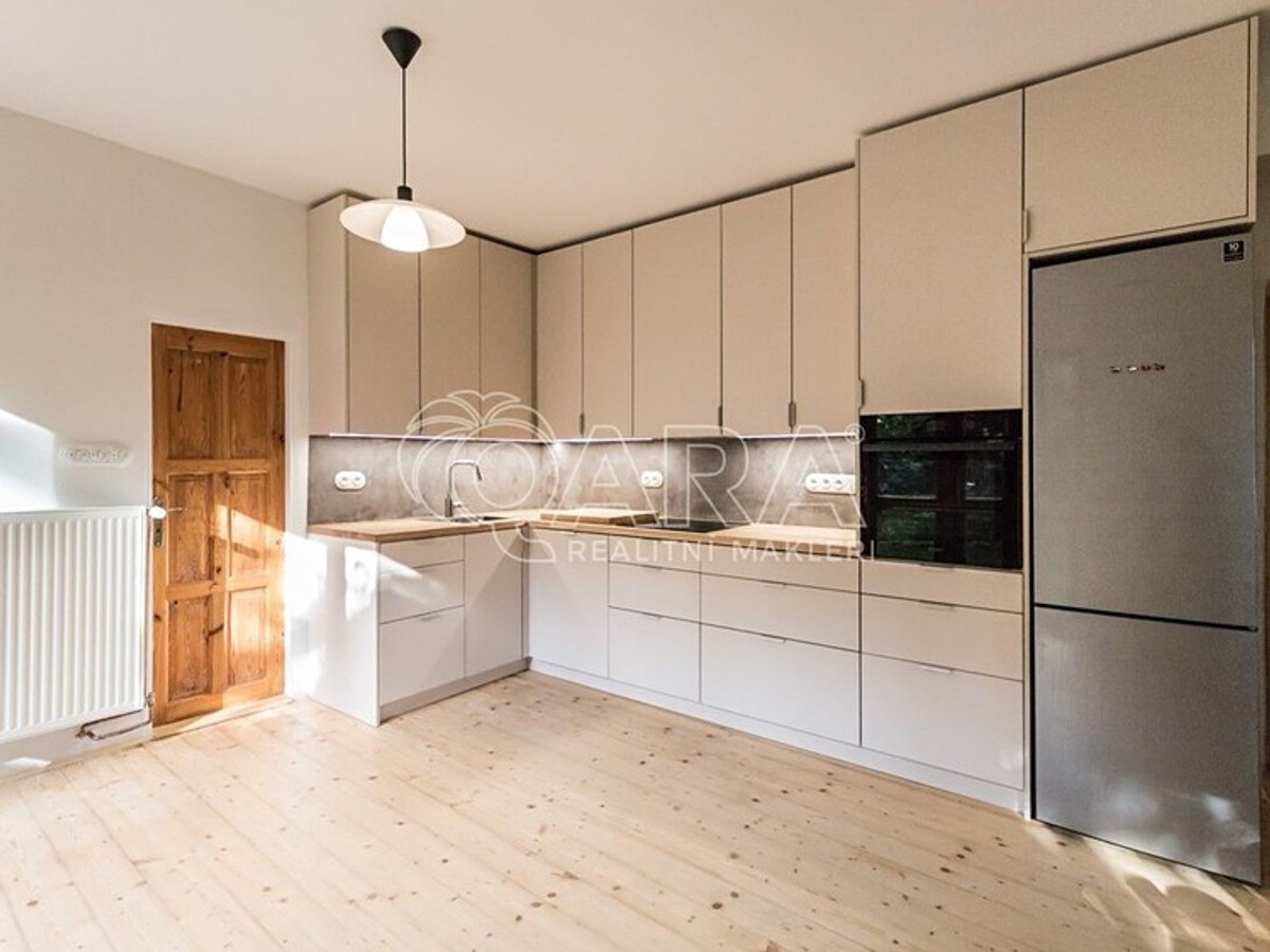 Prodaný dům 270 m², pozemek 908 m²